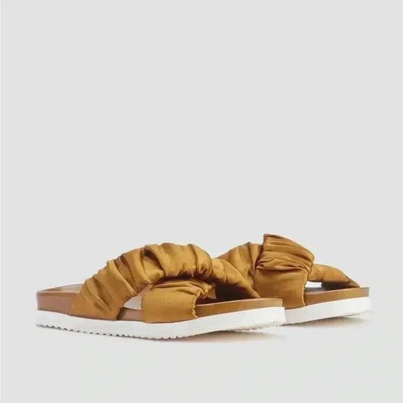 3.1 Phillip Lim Crossover Strap Pool Slides Size 6/37 - Picture 15 of 15